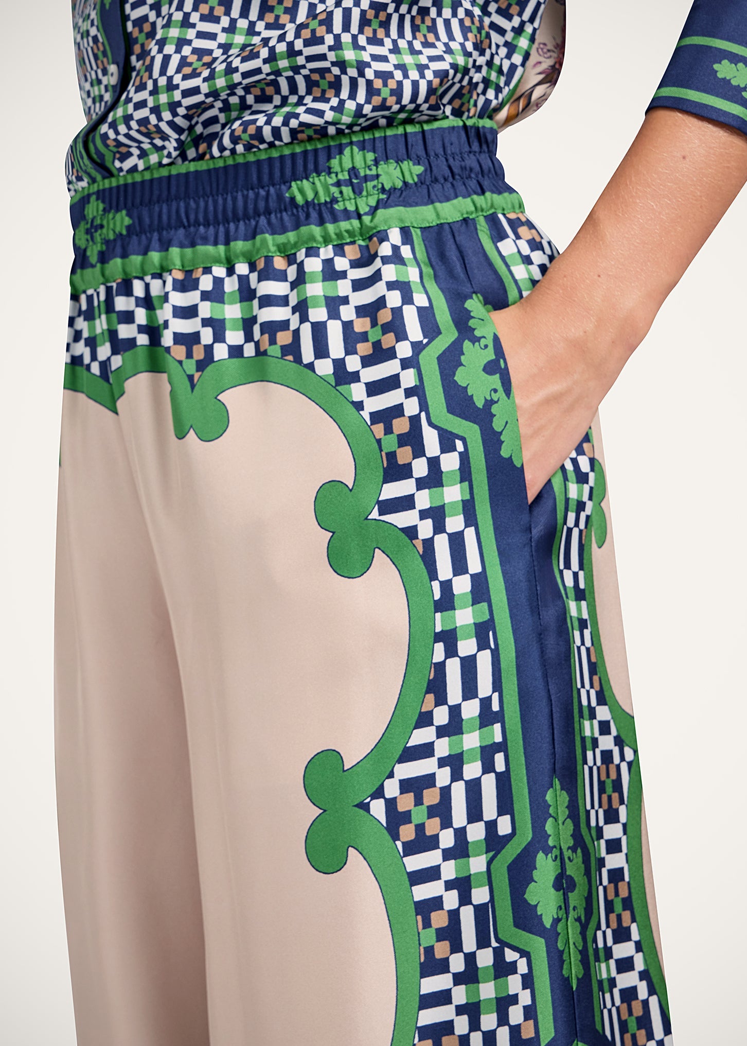 Mariposa Placée Green Palazzo Pants