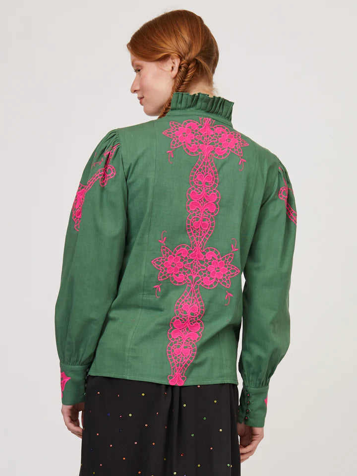 NIMO-MALLOW BLOUSE GREEN EMBROIDERY PINK-JUST BRAZIL