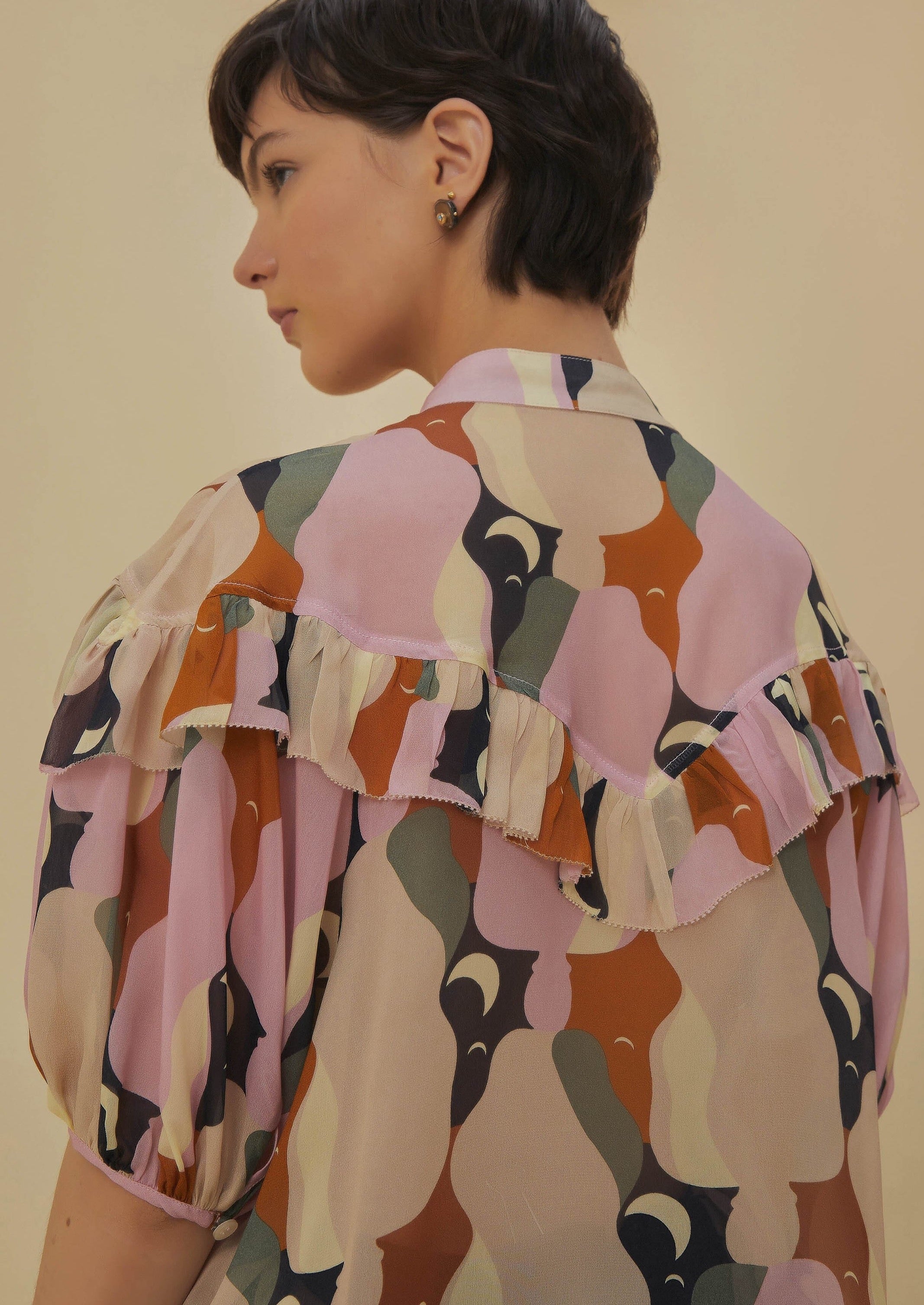 The Kiss Multicolor Short Sleeve Blouse