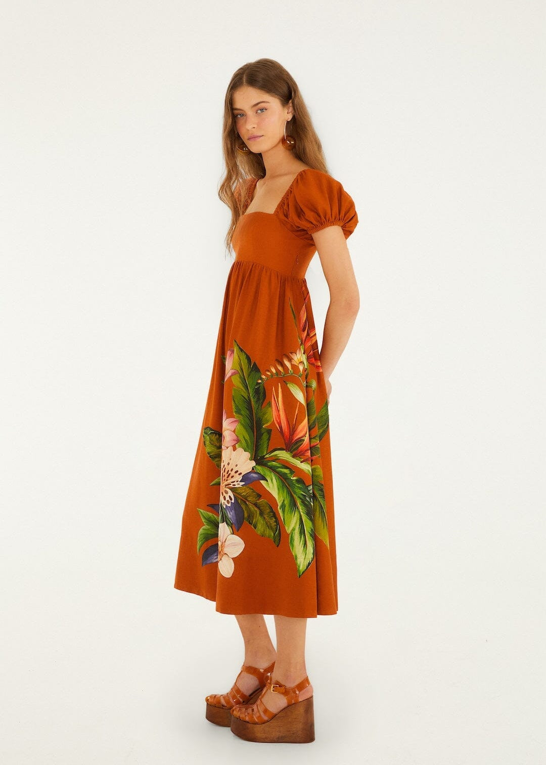 Hilo Arrangment Brown Midi Dress