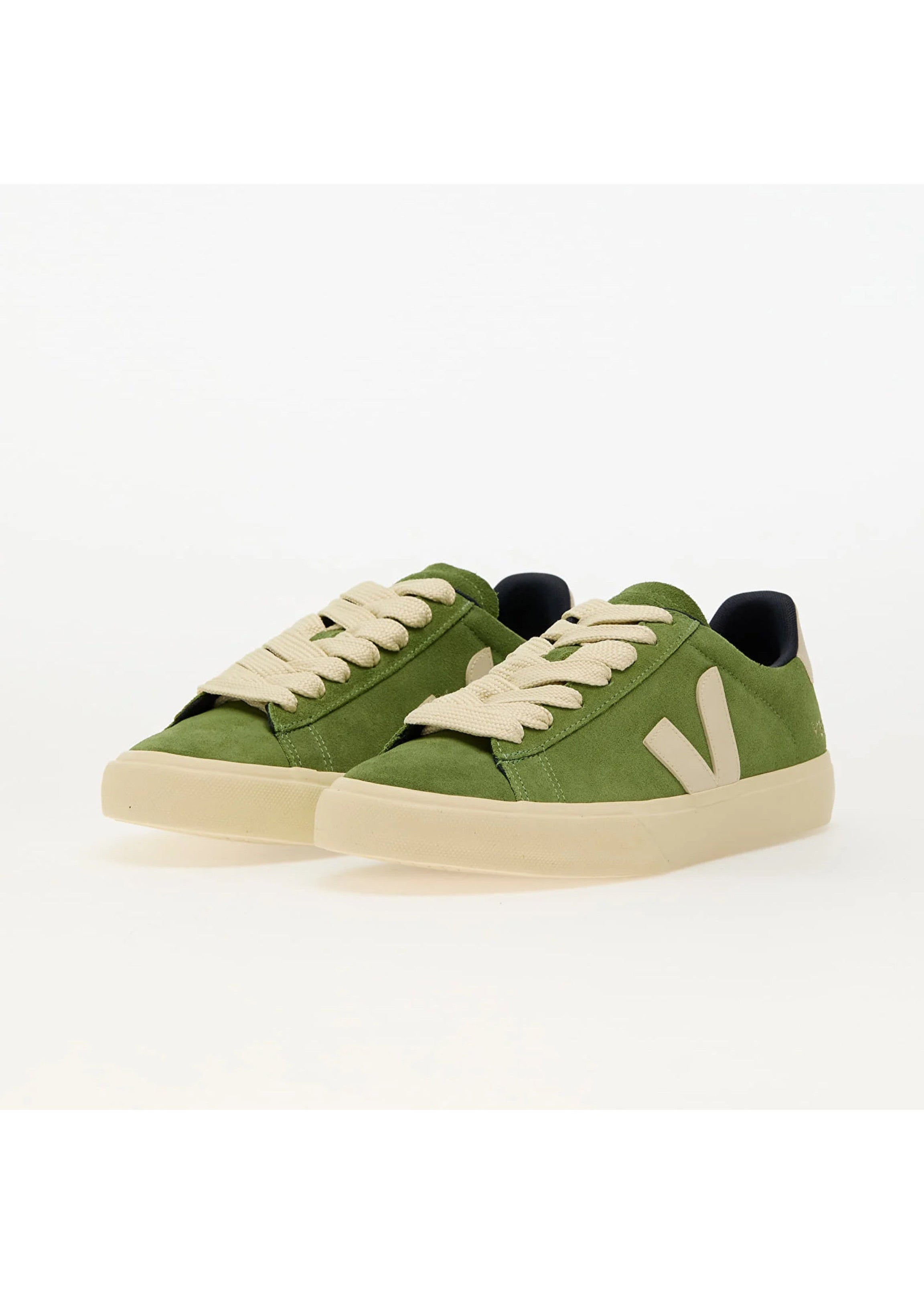 VEJA Campo Bold Kiwi Pierre Suede