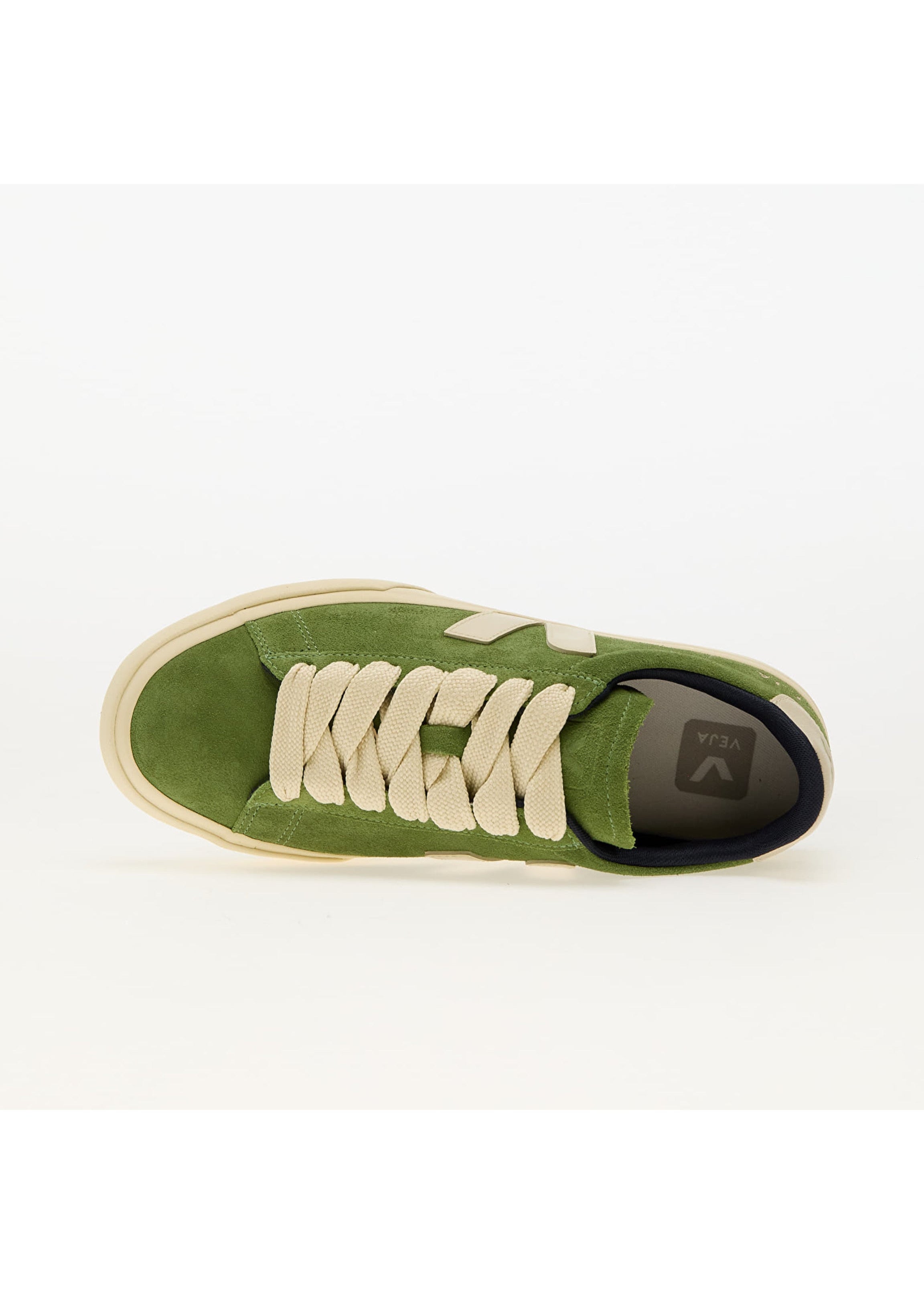 VEJA Campo Bold Kiwi Pierre Suede