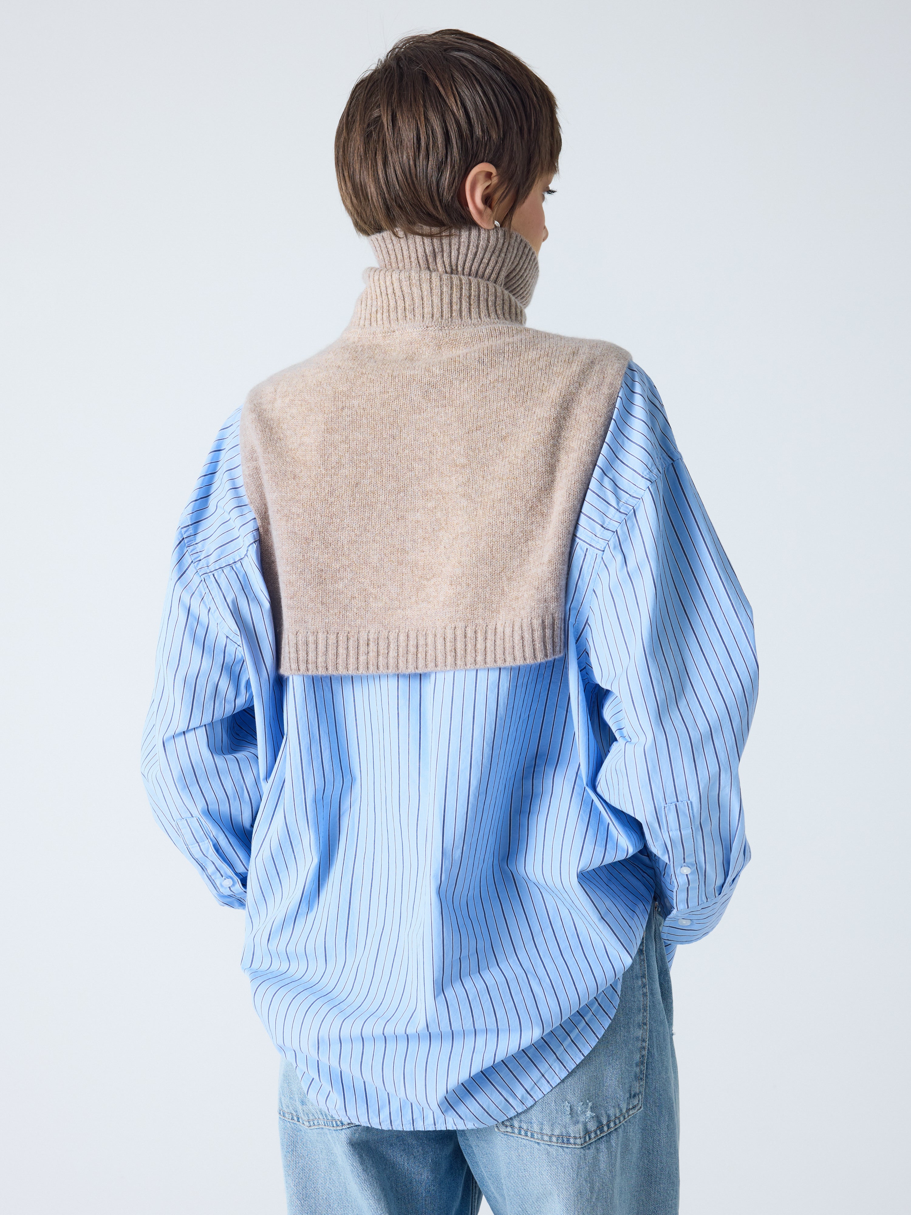 Tina Chestnut Collar