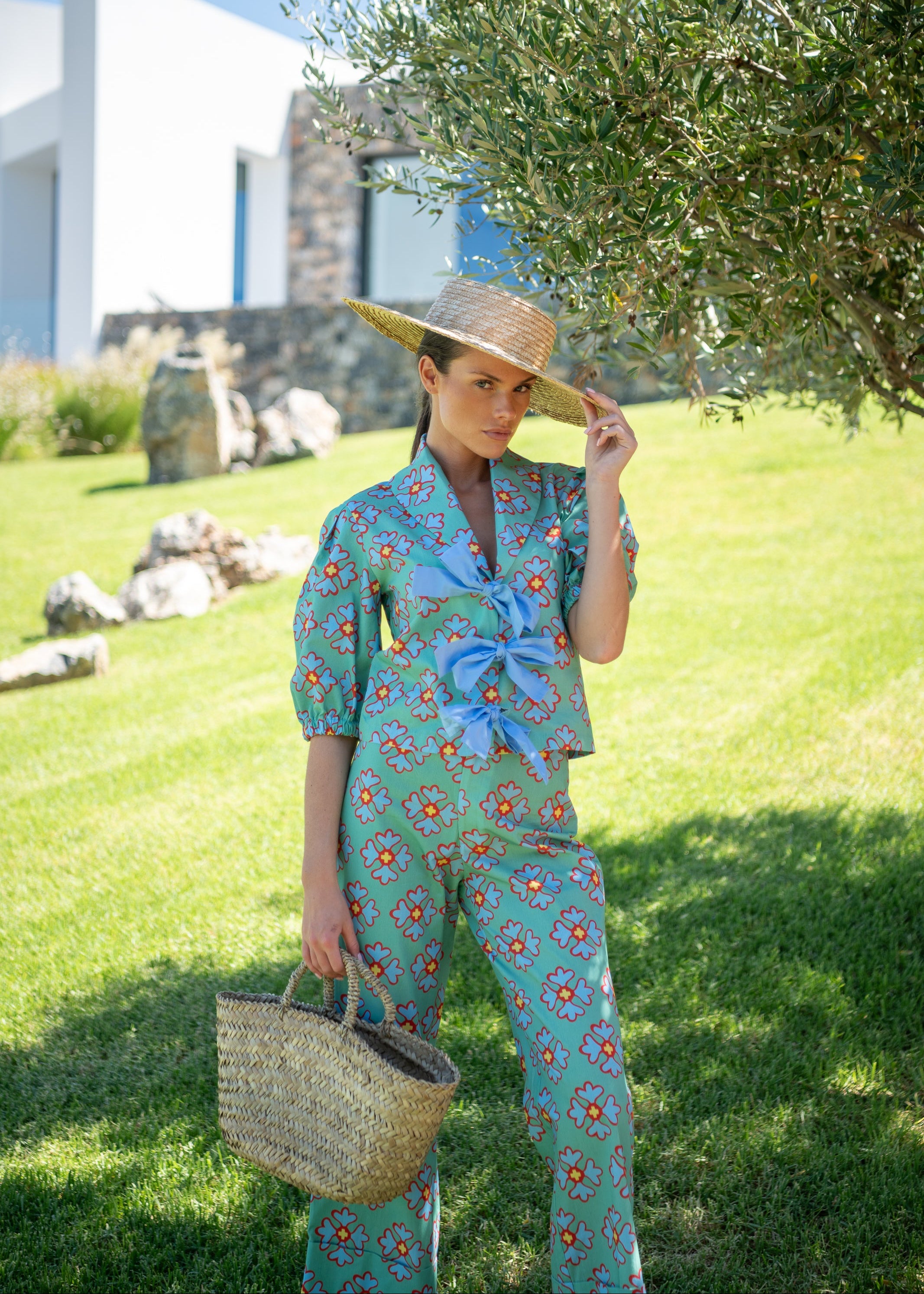 Jasmin Ludic Flowers Green Top