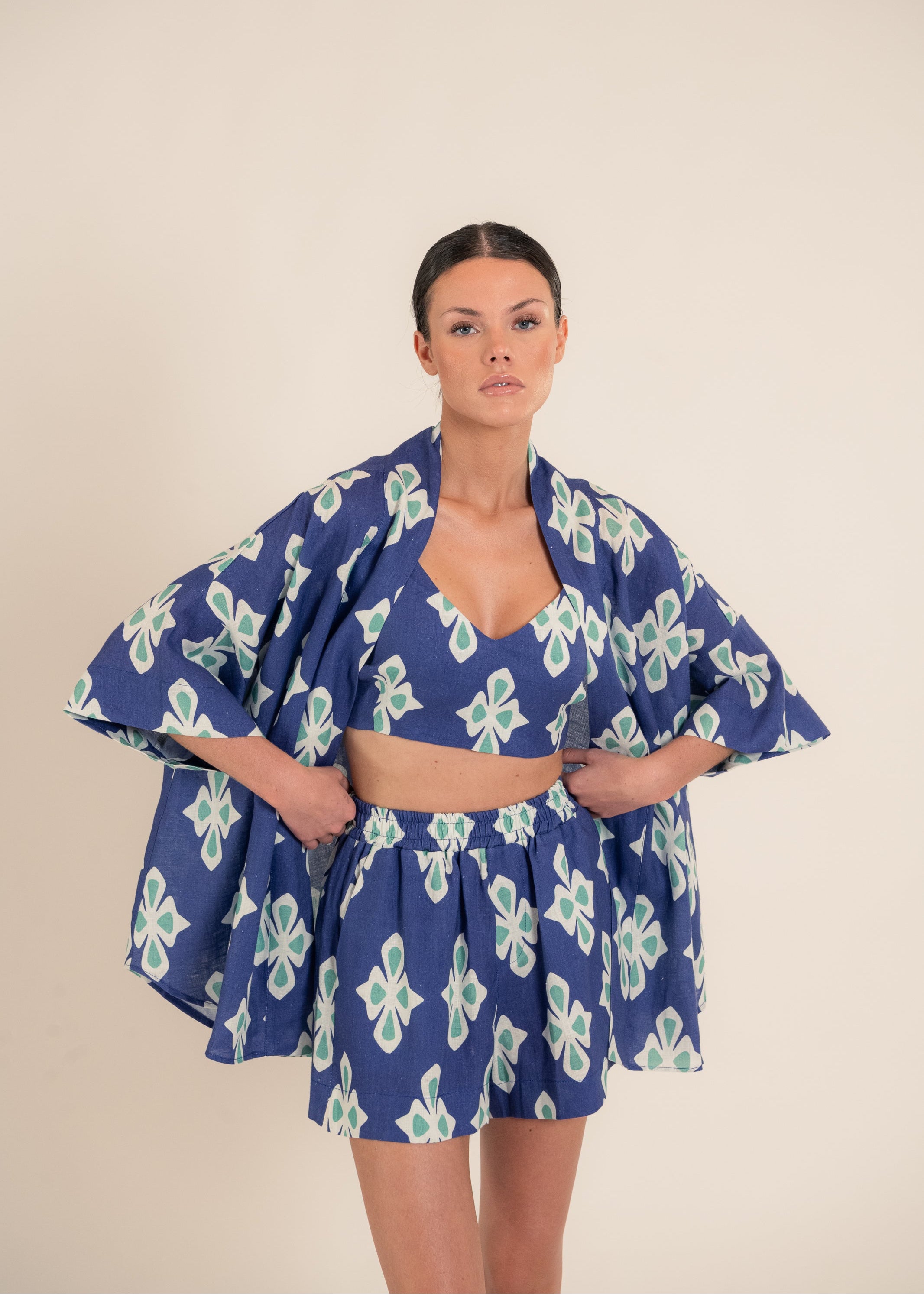 Wasabi Luly Navy Top and Kimono Set