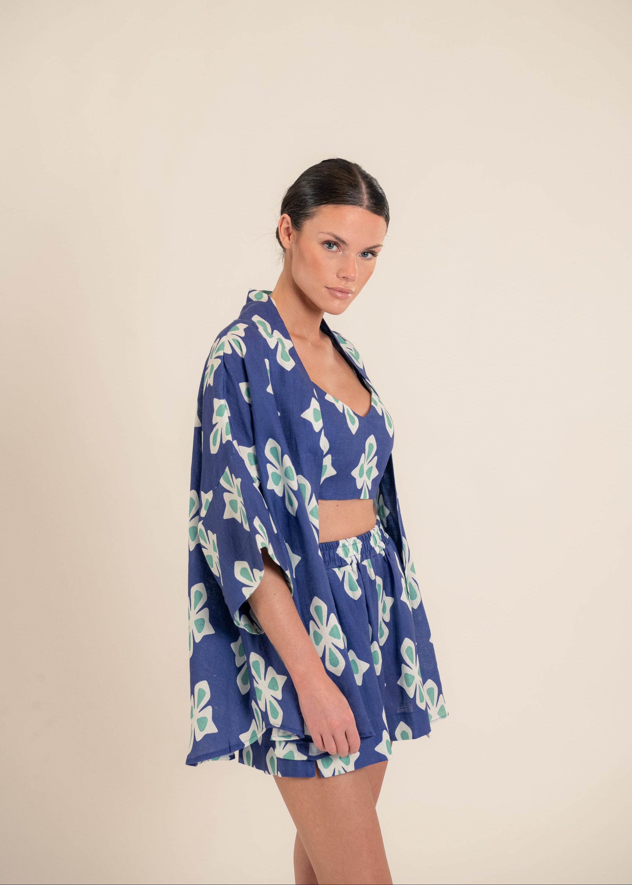 Wasabi Luly Navy Top and Kimono Set