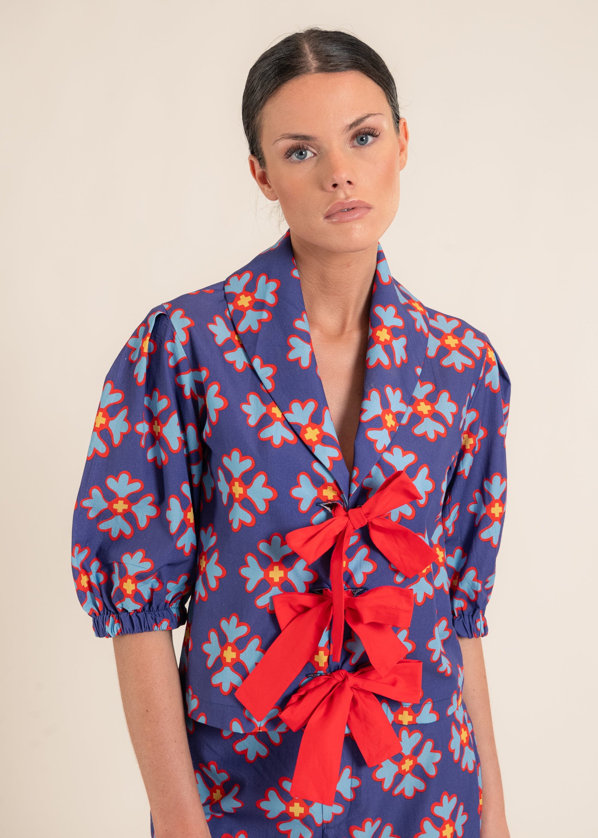 Jasmin Ludic Flowers Purple Top