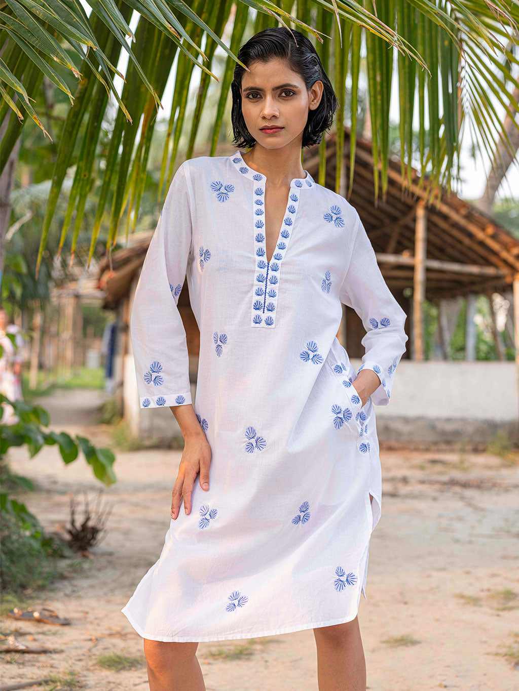 Sapphire Short White/Blue Kaftan