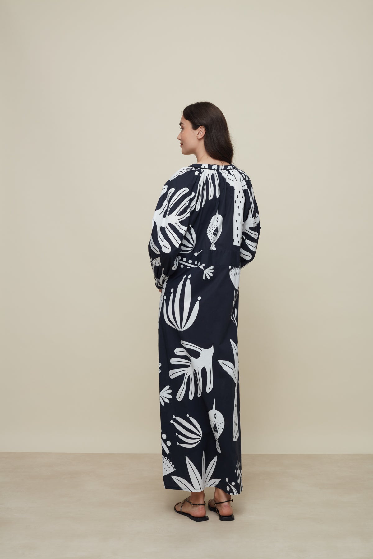 Galeria-Dhalia Floresta Black Dress-Justbrazil