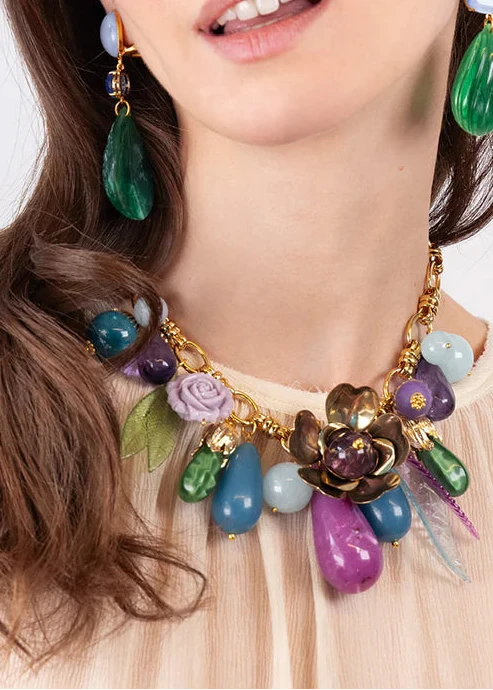 Olivia Flower Short Necklace Violet