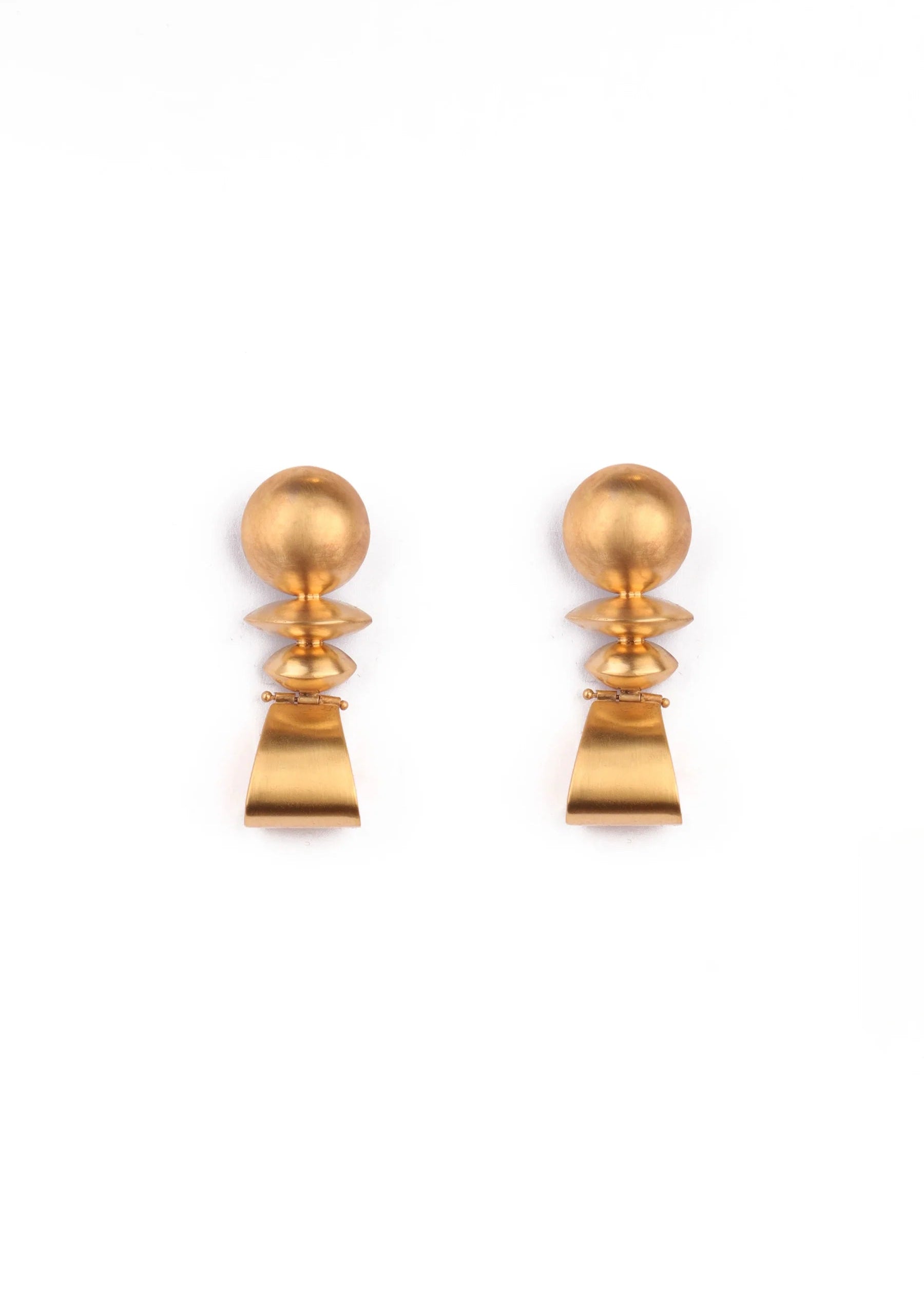 Novia Earrings