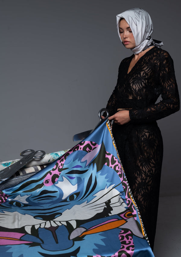 FASHION MADE OF SILK-JUNGLE BOOK SCARF-JUST BRAZIL