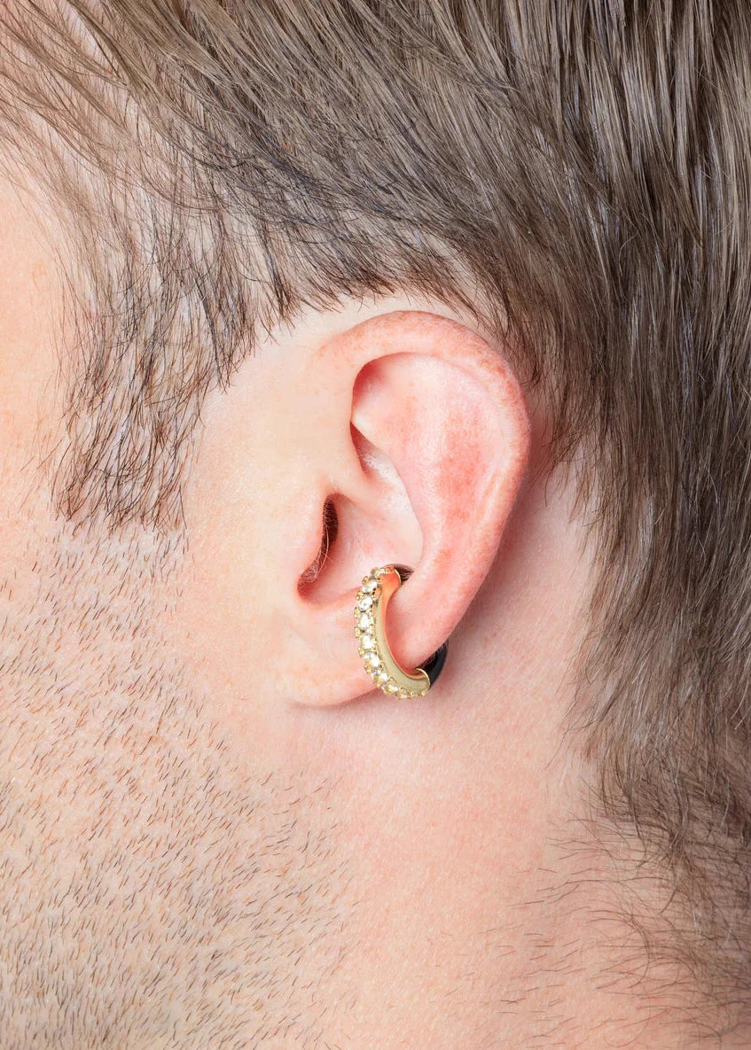 Kia Ear Cuff