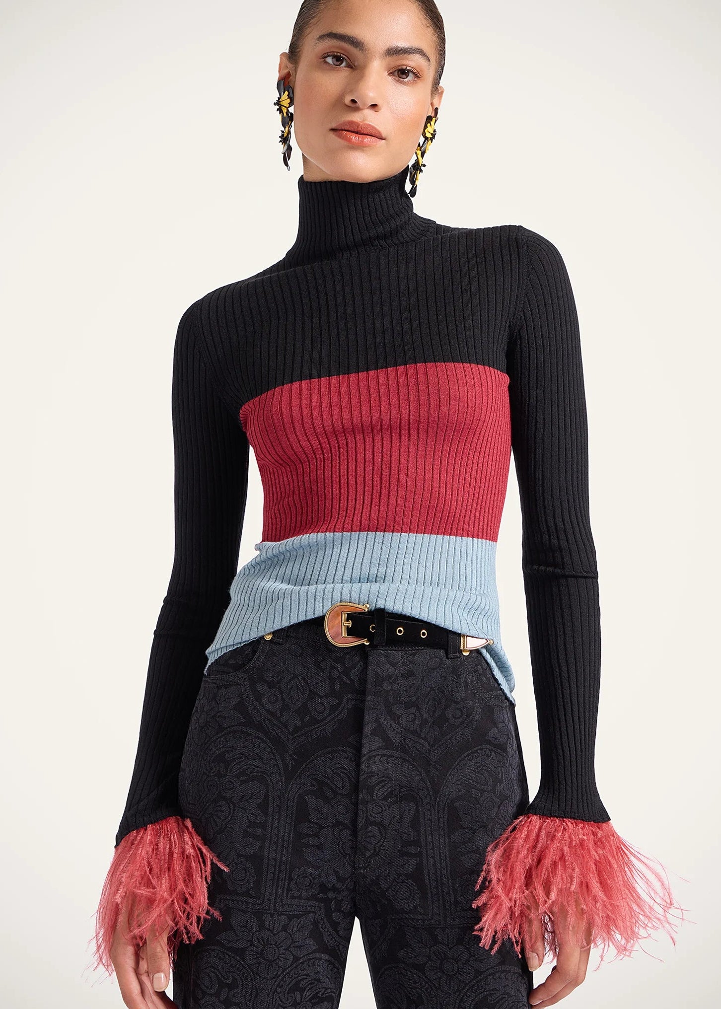 Black Multi High Kick Top