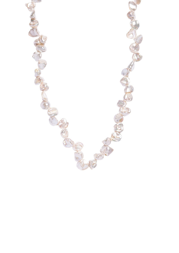 Holly Flaming Heart - Statement Pearl Neck