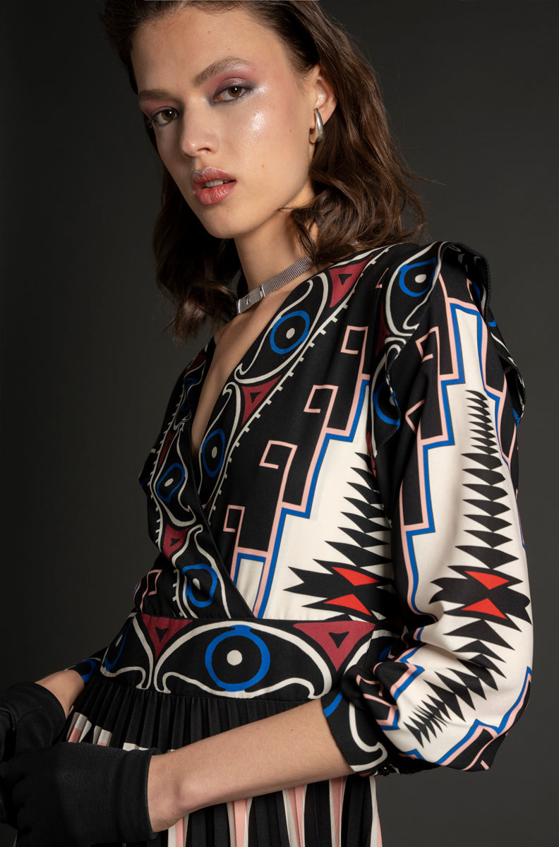 PEACE AND CHAOS-OJIBWA DRESS-JUST BRAZIL