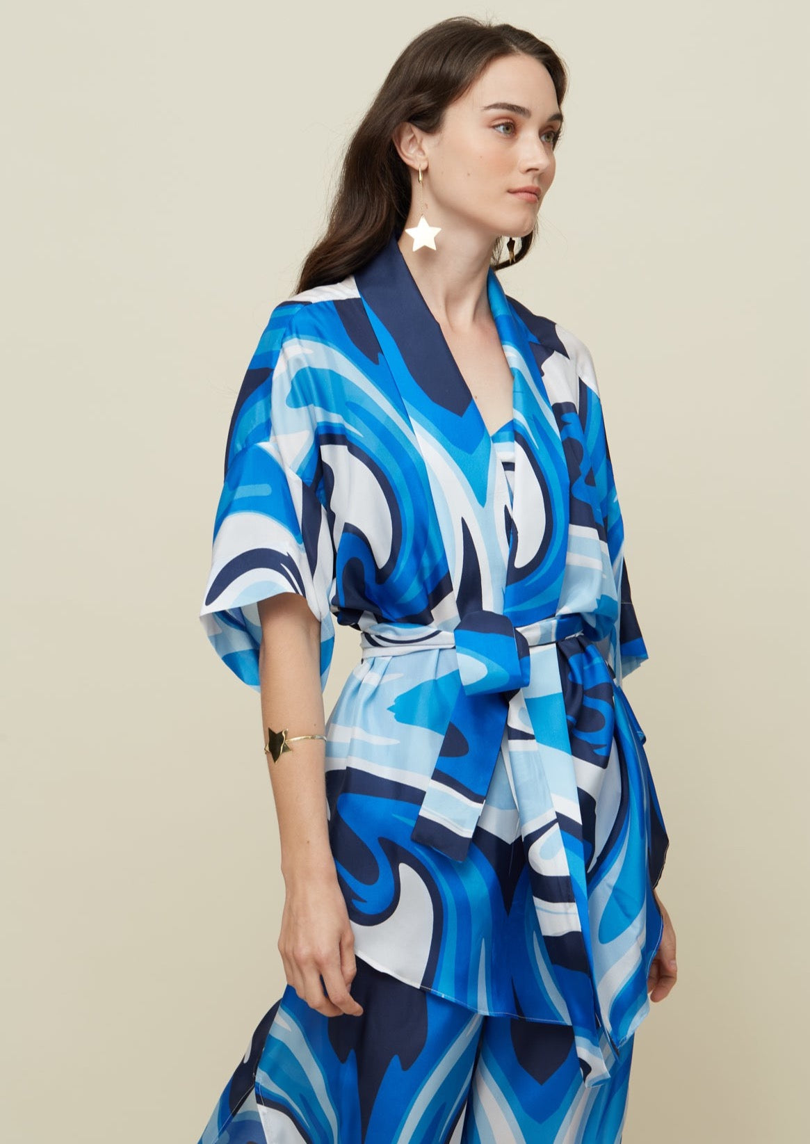 Wasabi Liquid Blue Silk Set