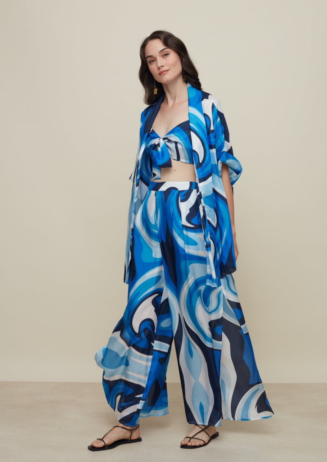 Wasabi Liquid Blue Silk Set