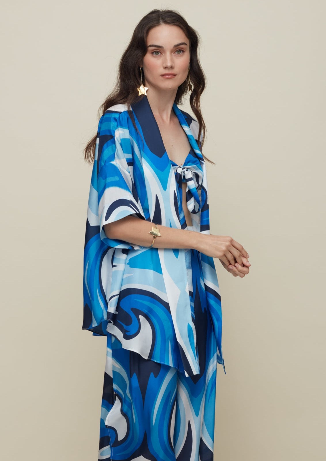 Wasabi Liquid Blue Silk Set