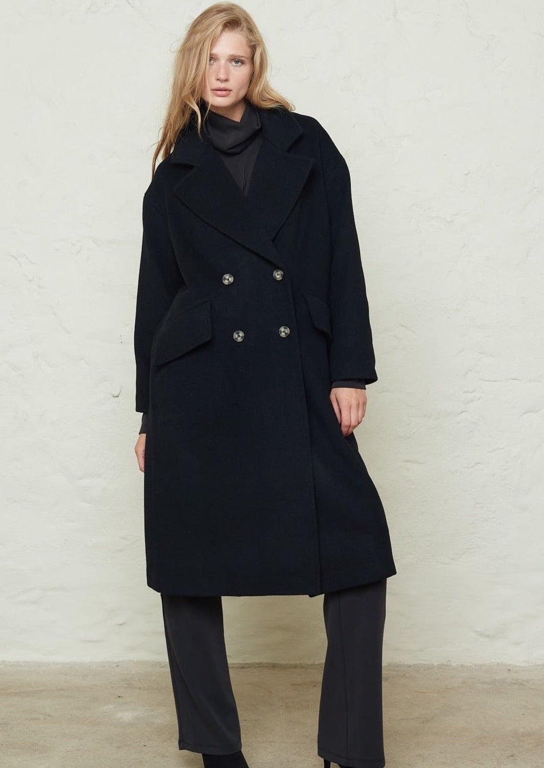 FW23-BLACKCOAT-JUSTBRAZIL