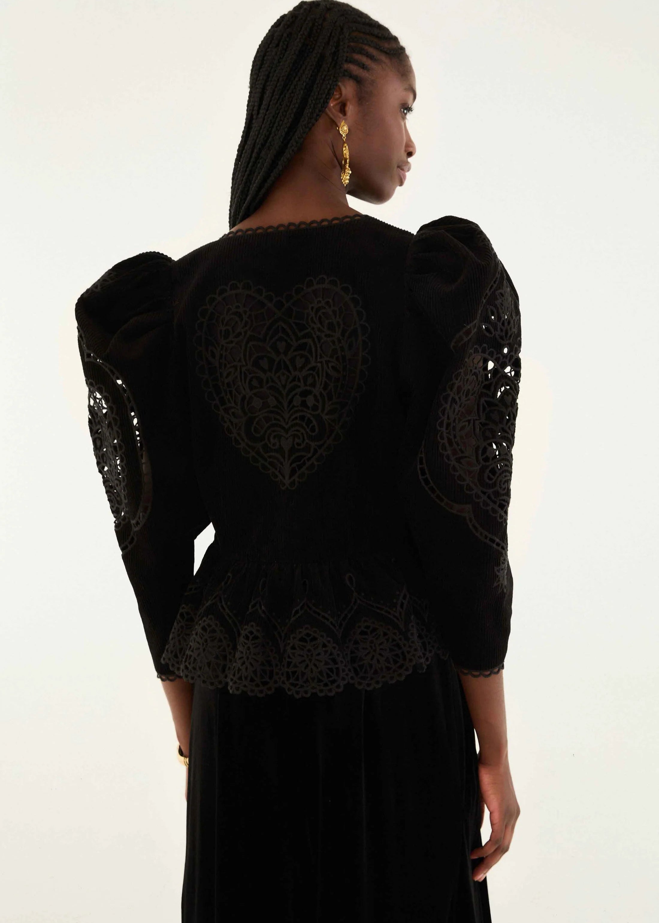 Artichoke Heart Richelieu Black Blouse