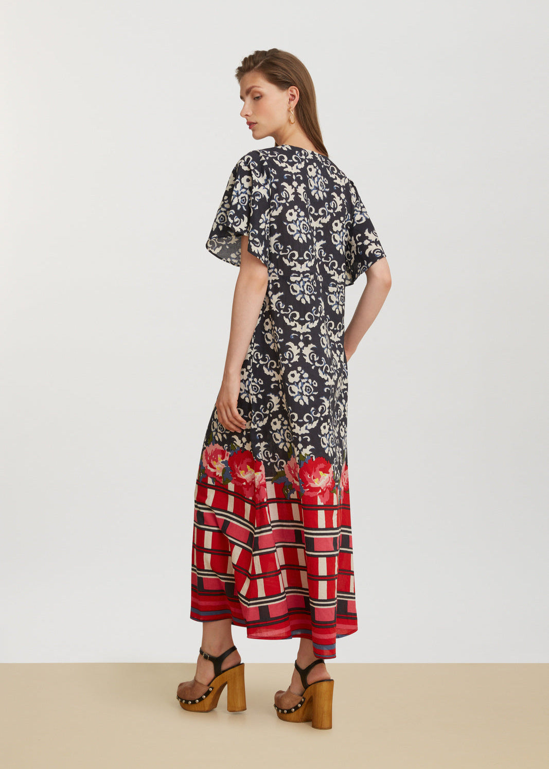SS25-LISA CORTI-JUSTBRAZIL