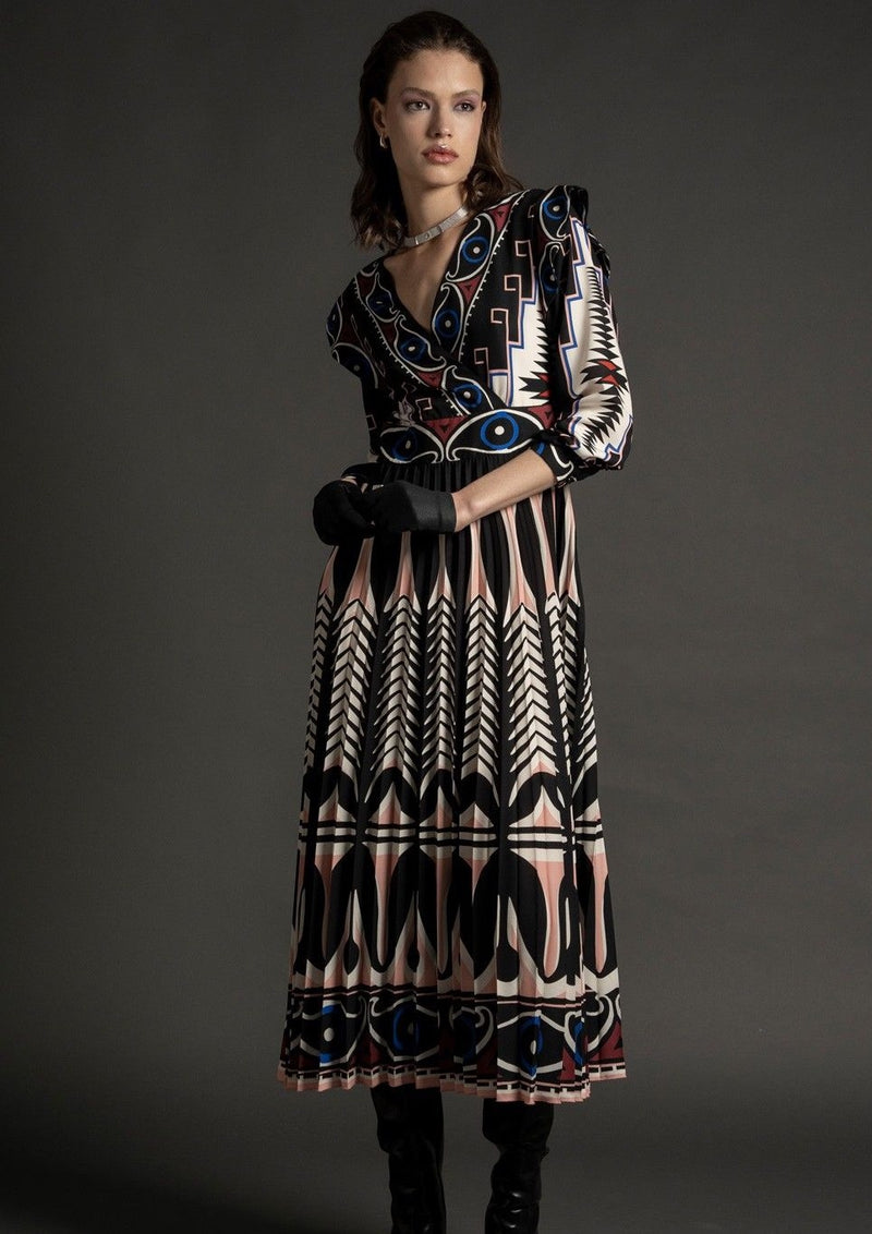 PEACE AND CHAOS-OJIBWA DRESS-JUST BRAZIL