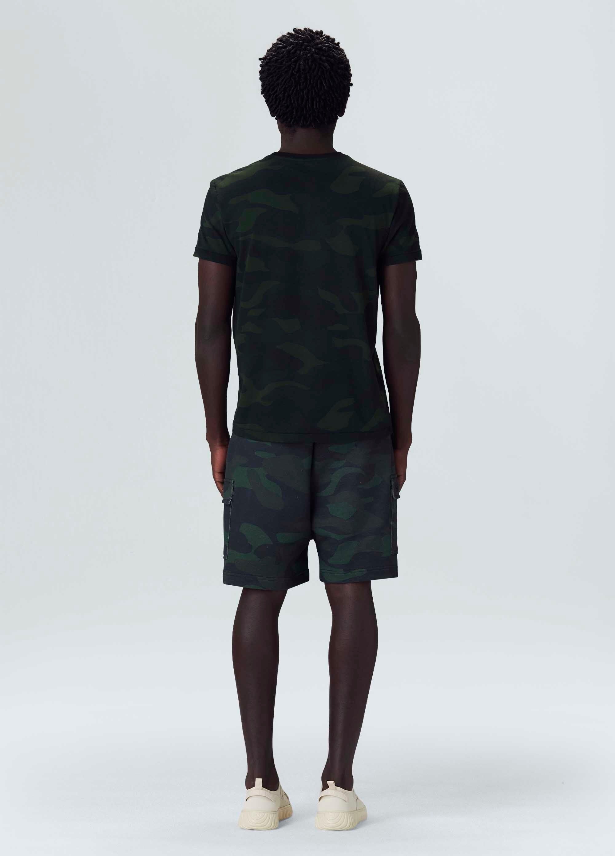 Bermuda Moletom Camu Dark
