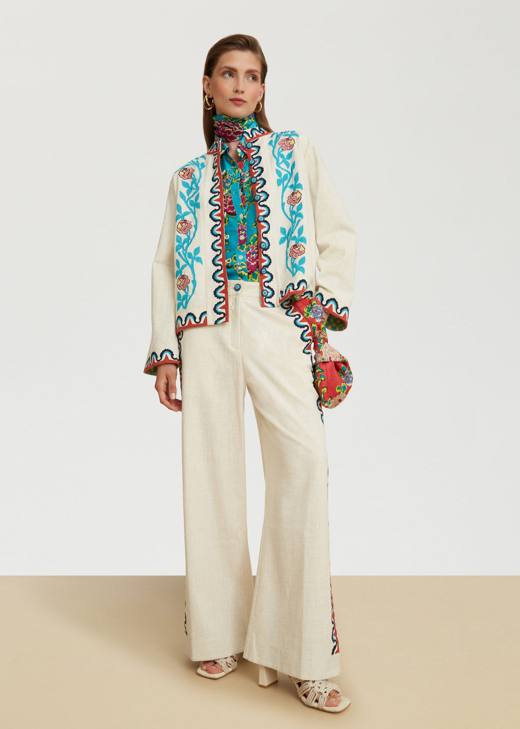 SS25-LISA CORTI-JUSTBRAZIL