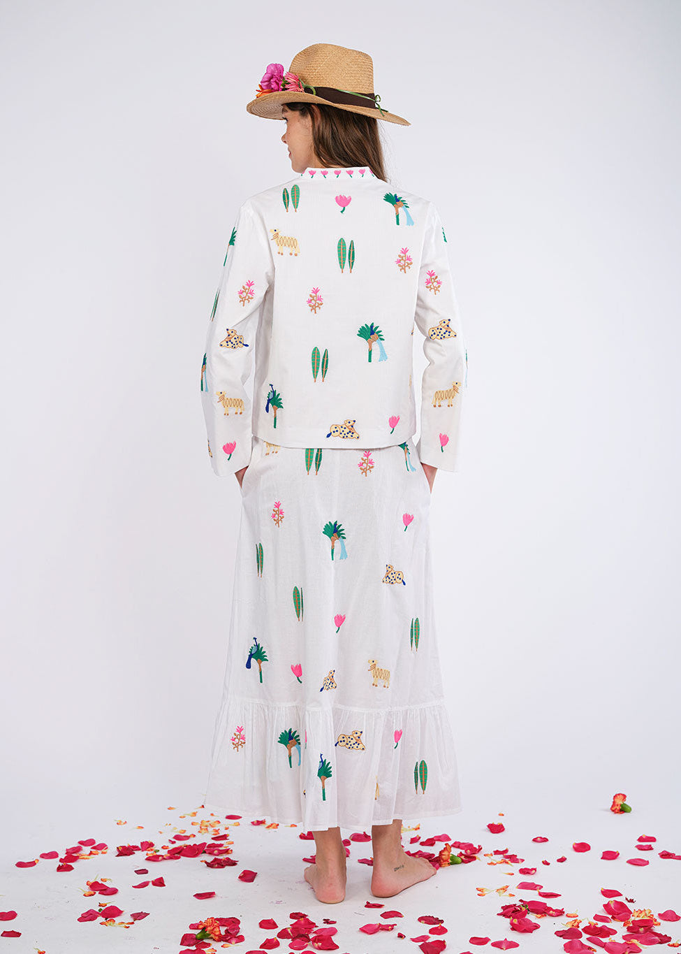 Comfrey White Jungle Embroidery Jacket