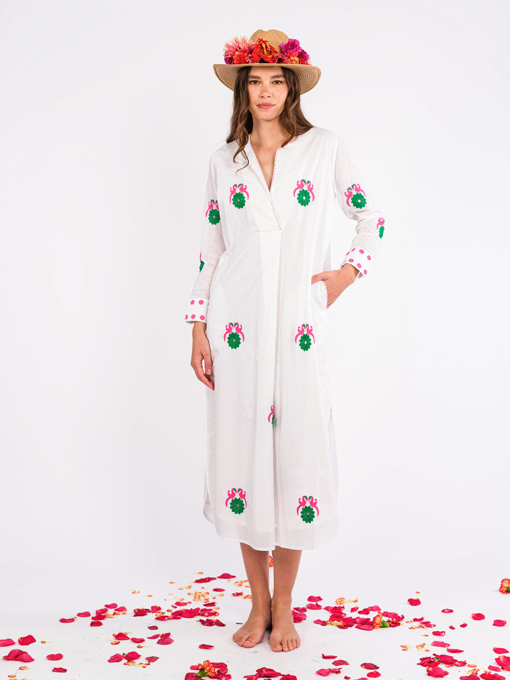 Amethyst White Embroidered Kaftan