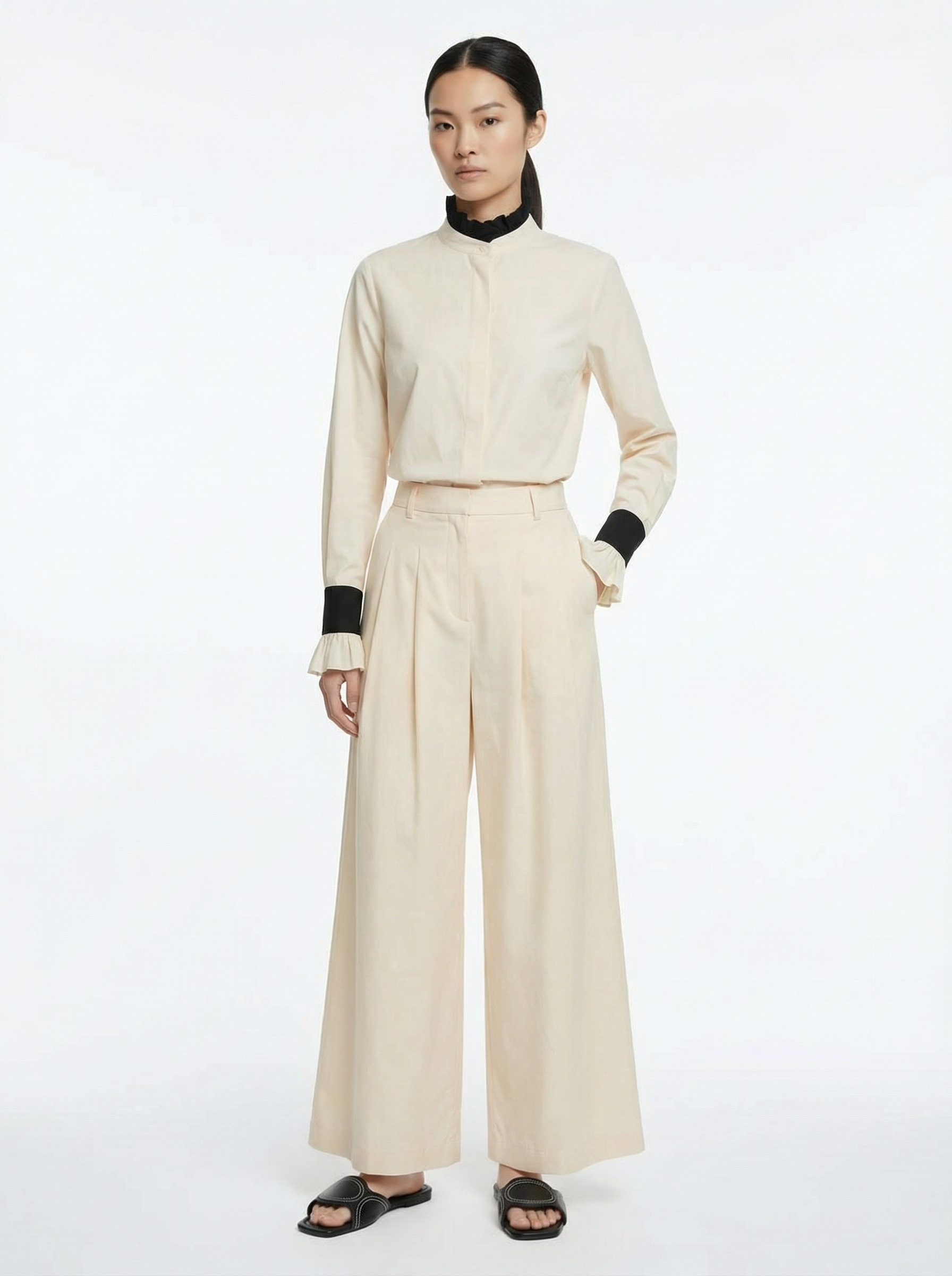 Alexa Butter Cropped Pants