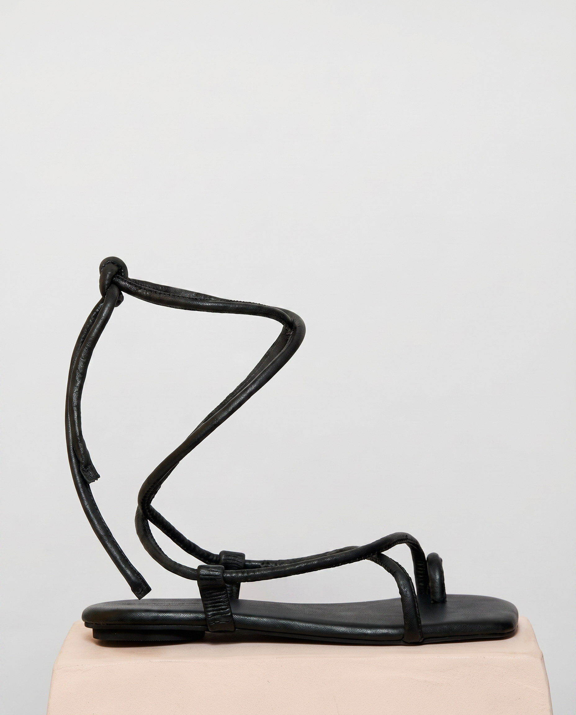 Grecia Black Sandals