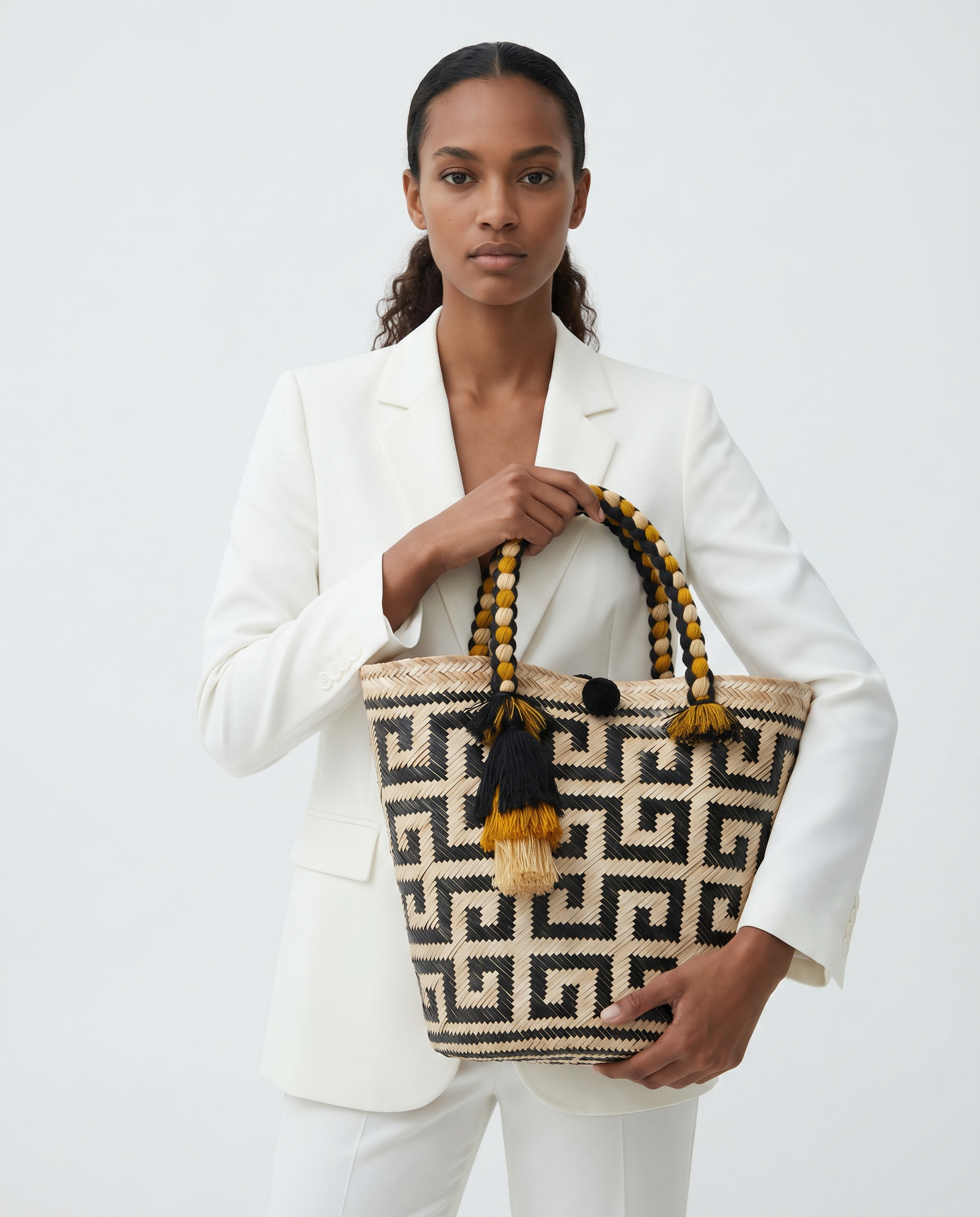 Iraca Meander Black Large Bag