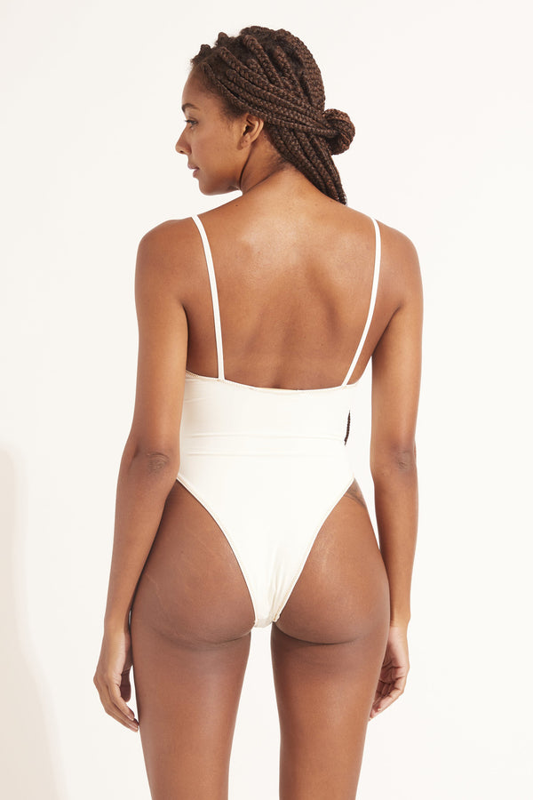 Cavado Off White One Piece