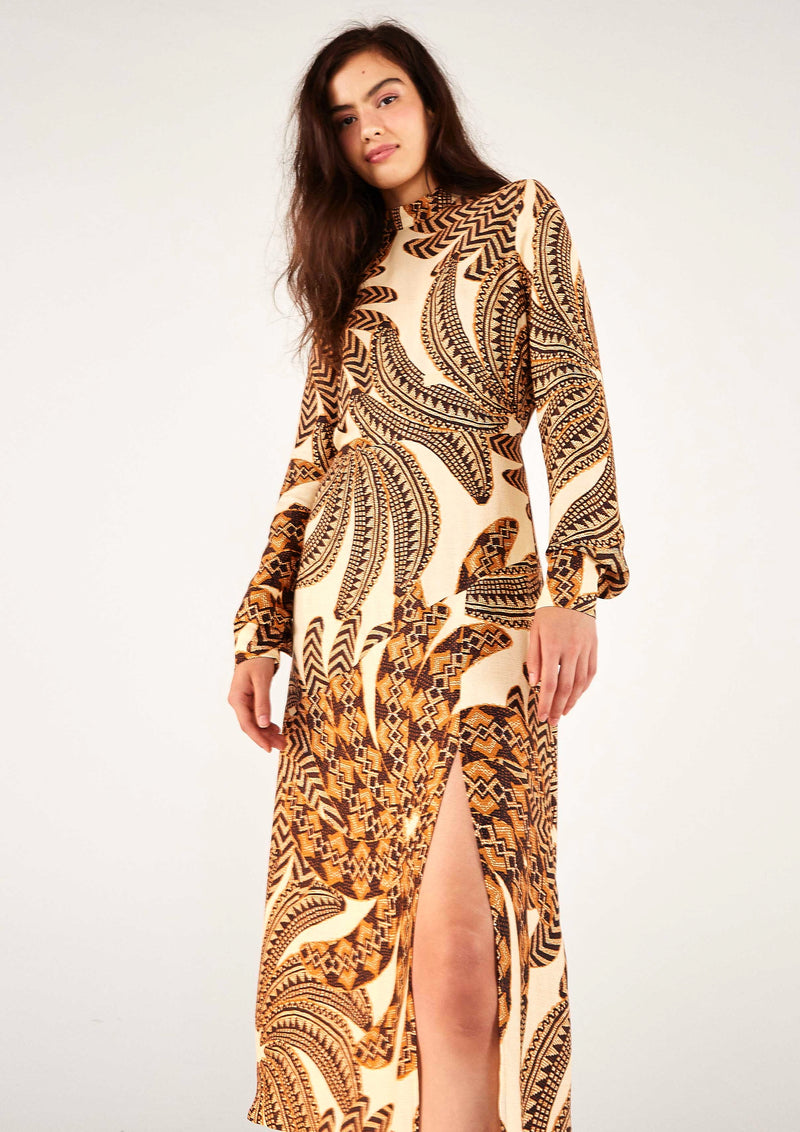 FARM RIO-DRESS-SAND YAWANAWA VANAHU LENZIN ECOVER VISCOSE DRESS-JUST BRAZIL