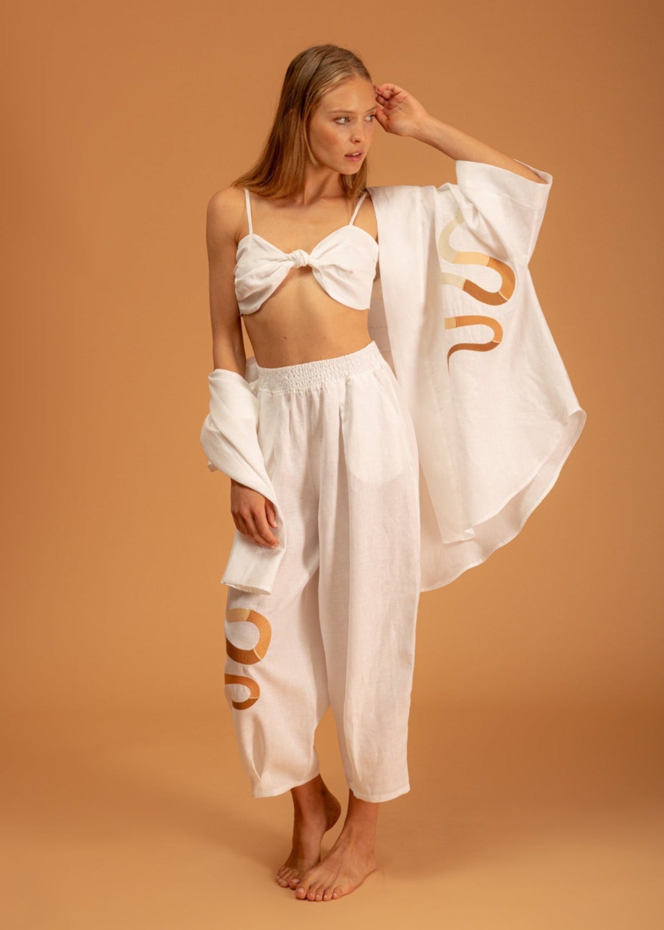 Galeria-Wasabi White Snake Blouse-Justbrazil