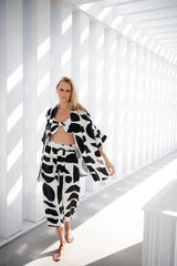 Galeria-Wasabi Geo Black Blouse-Justbrazil