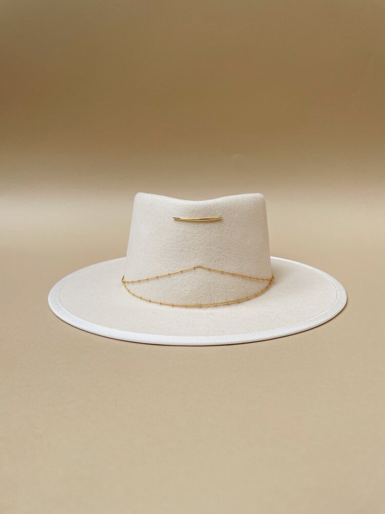 Anna Off White Hat