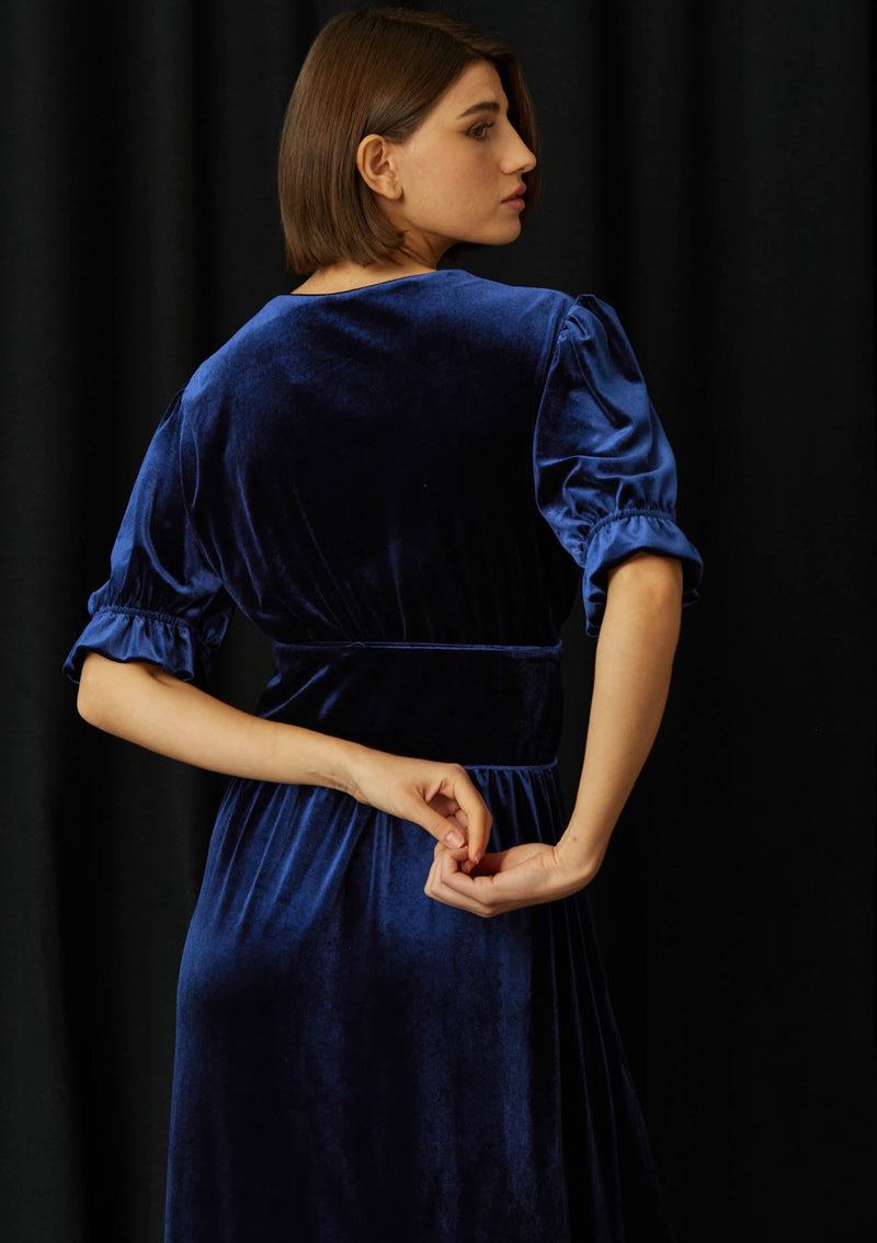 Cocar Velvet Blue Dress