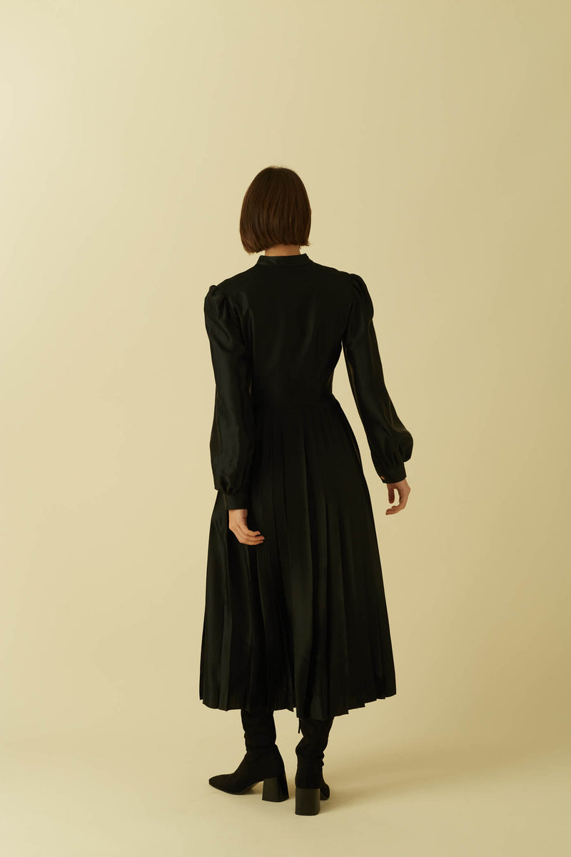Kameasha Dress