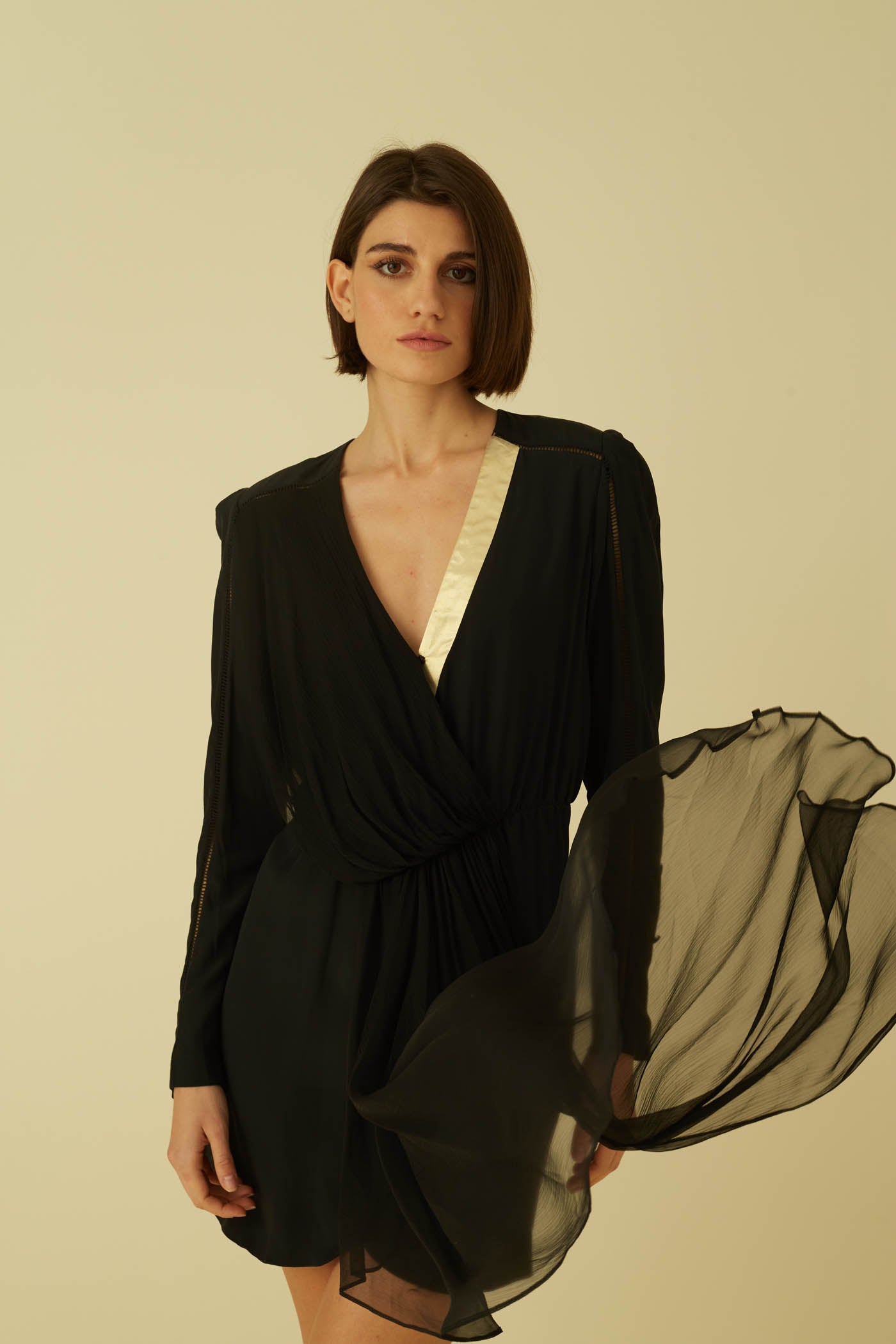Lysia Black Dress