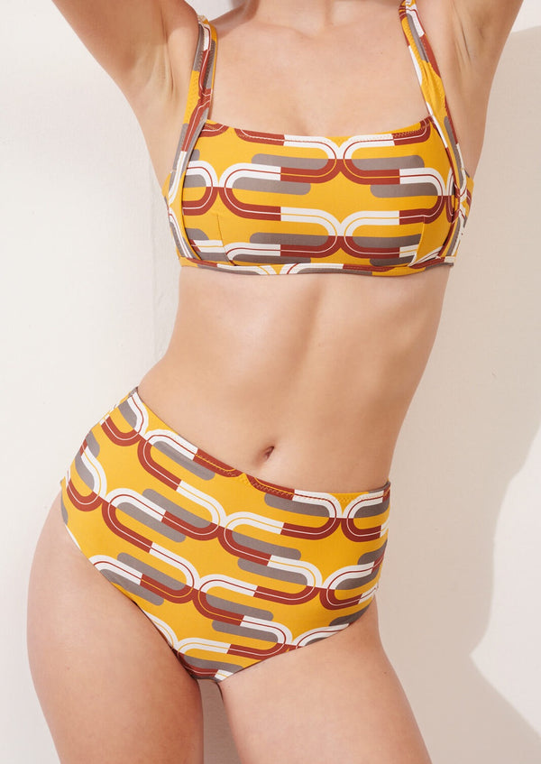 Elli Bikini