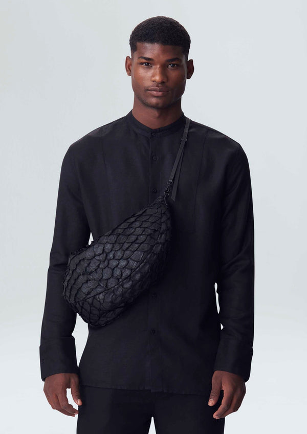 Osklen-Camisa Black Bata Underlayer-Justbrazil